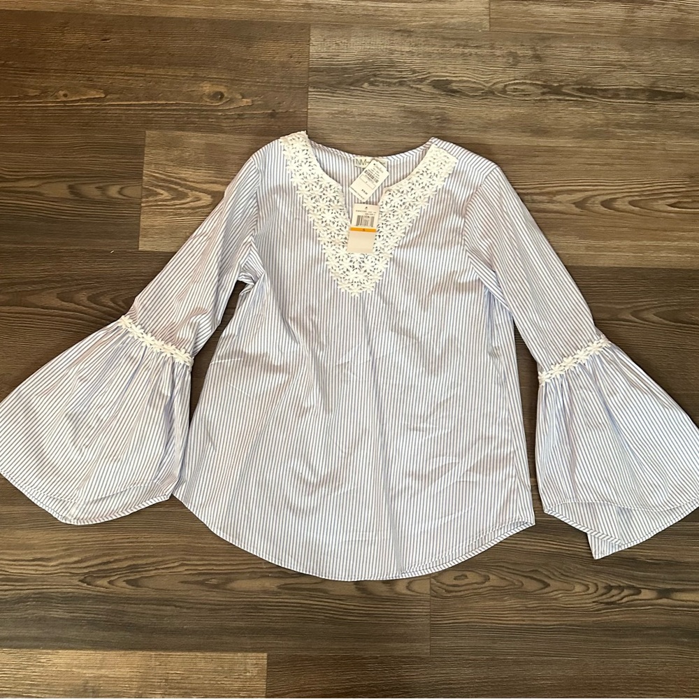 Neiman Marcus Women's Striped Top- Bell Sleeves-embroidered White Details Small